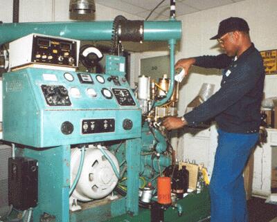 Bruce Lockett running the lab's Reearch Engine